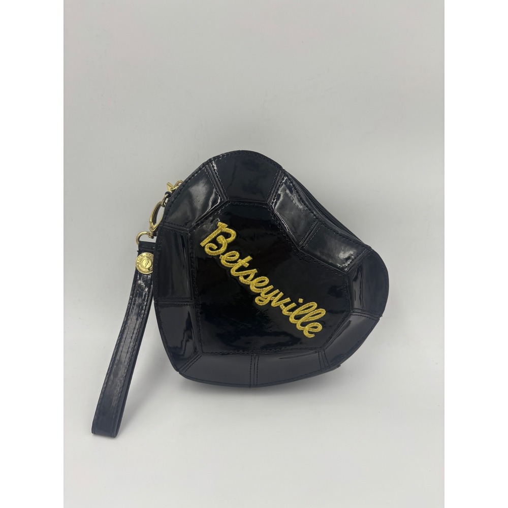 Betseyville Betsey Johnson Heart Wristlet Black Patent Leather Gold Logo